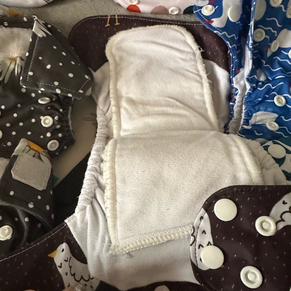 All in one cloth diapers - Picture 7 of 7